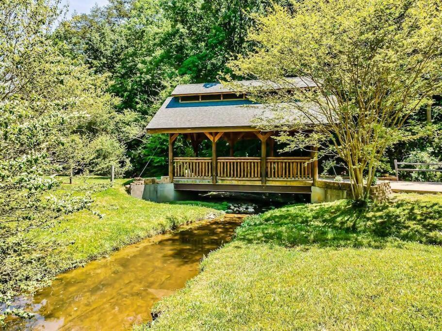 Cabin-N-Smokys! Indoor Resort Pool Views Hot Tub Game Room Sevierville Exterior photo