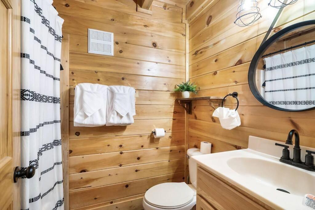 Cabin-N-Smokys! Indoor Resort Pool Views Hot Tub Game Room Sevierville Exterior photo